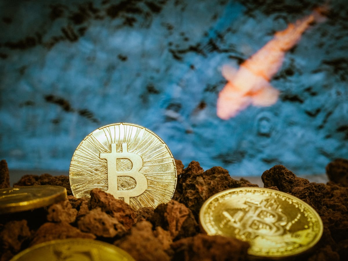 Analyst reaffirms HIVE outlook as miner posts strong Bitcoin growth -  TheStreet Crypto: Bitcoin and cryptocurrency news, advice, analysis and more