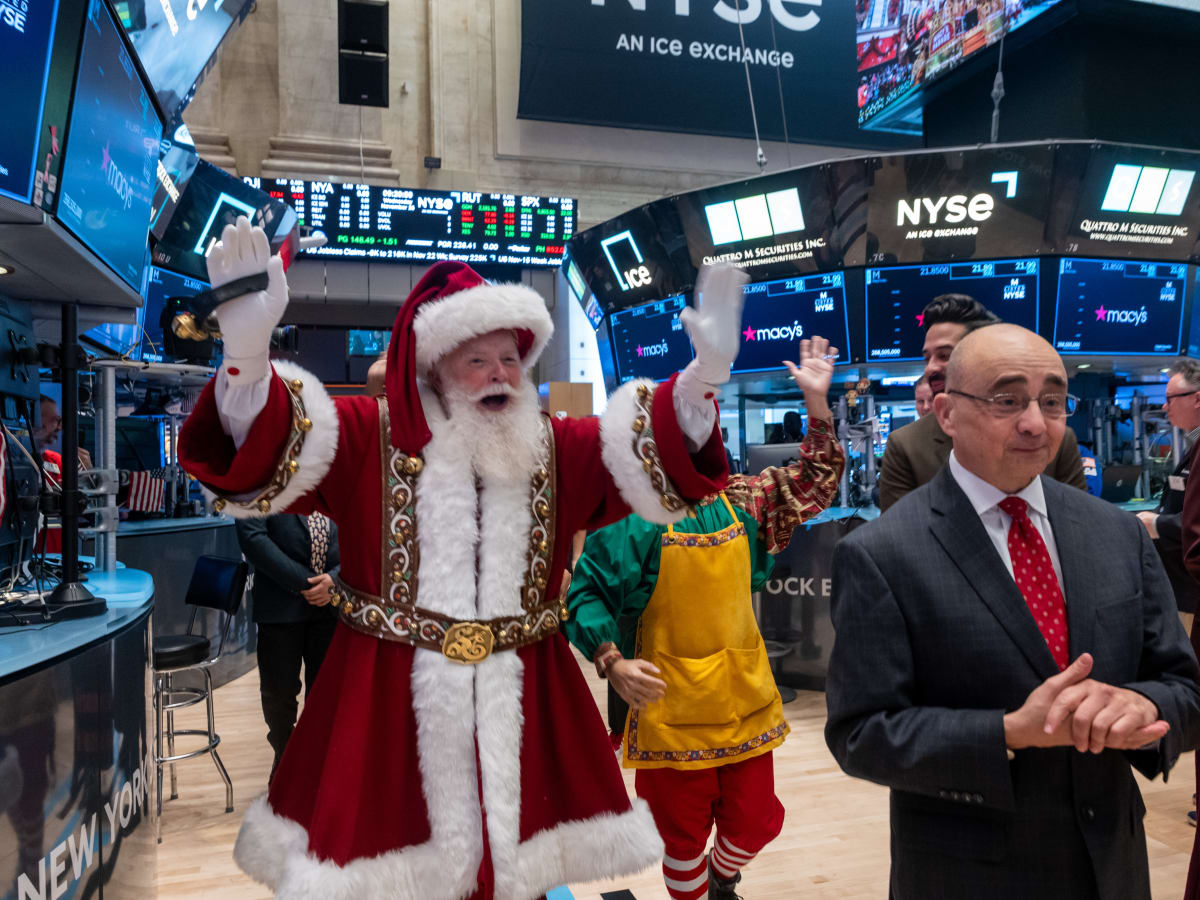 Crypto analyst predicts Santa Claus rally, end of year looks good -  TheStreet Crypto: Bitcoin and cryptocurrency news, advice, analysis and more