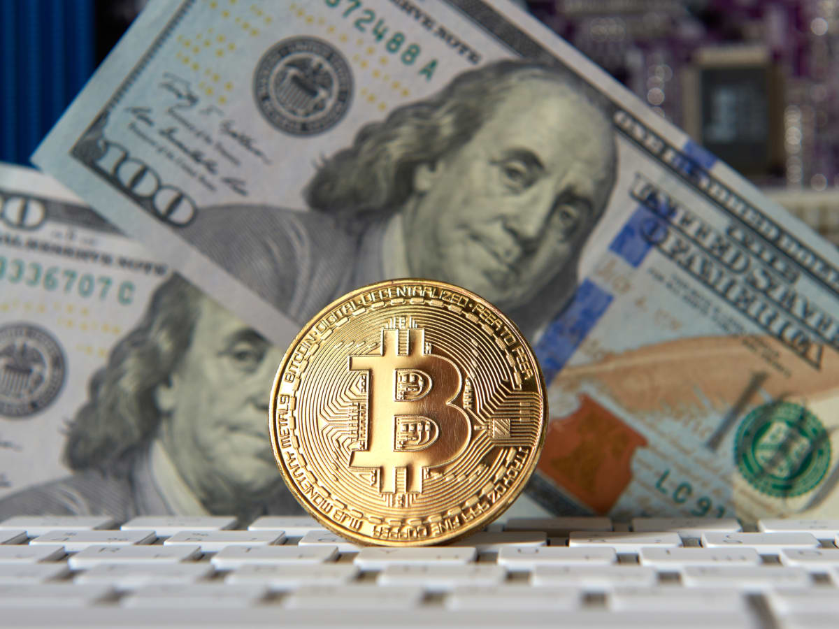 Billionaire has a three-word blunt response to the falling dollar -  TheStreet Crypto: Bitcoin and cryptocurrency news, advice, analysis and more