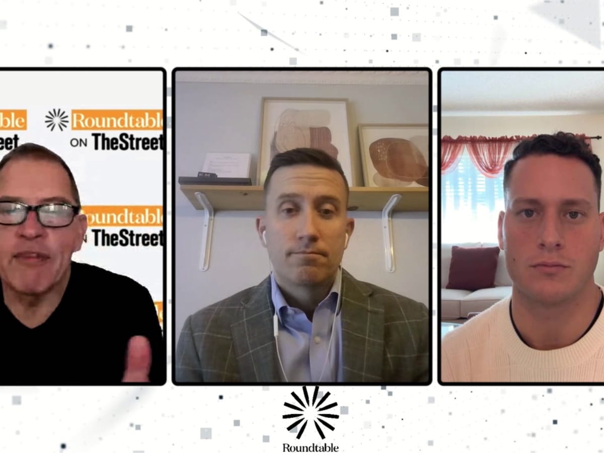 25-01-09 SamLee - PULLOUT 4