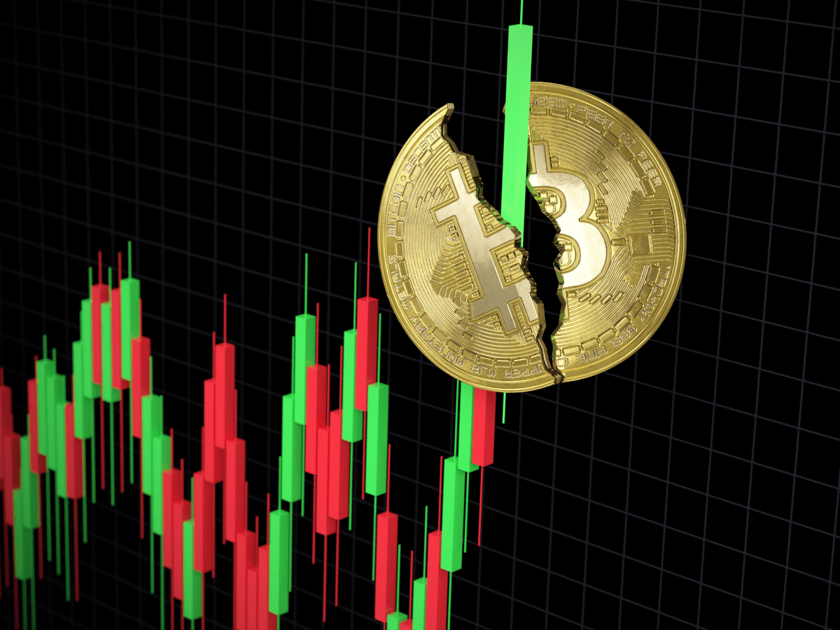 Bitcoin Crash: Dont Be A Fool, Watch These Signals - TheStreet Crypto:  Bitcoin and cryptocurrency news, advice, analysis and more