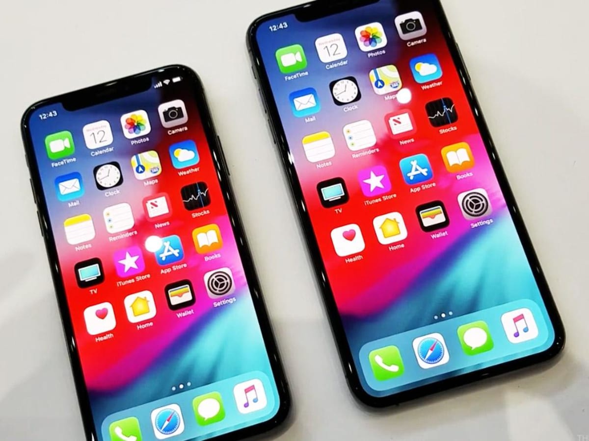 Iphone xs with 2025 apple watch deal