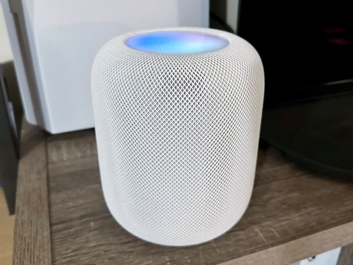 White homepod 2025