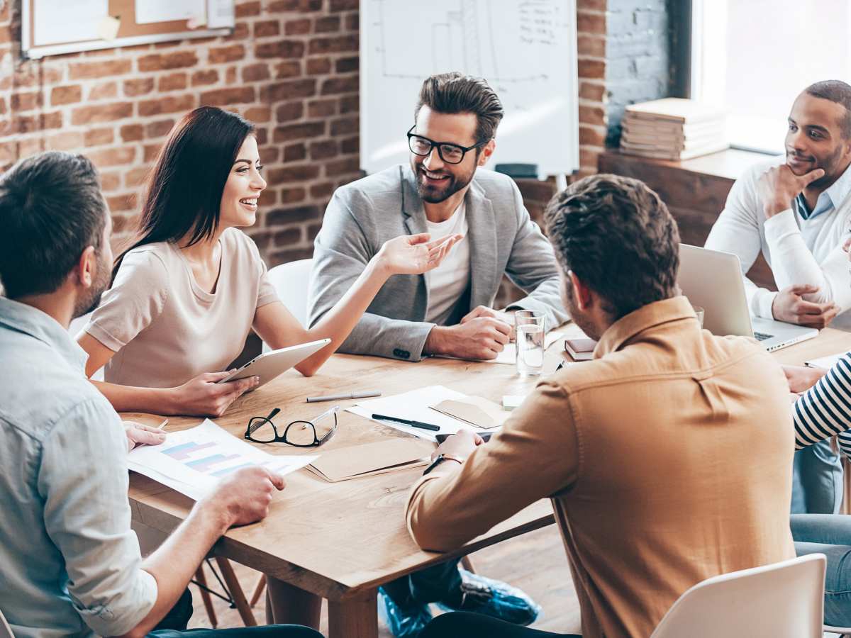 What is business casual attire TheStreet