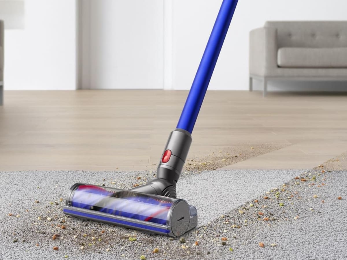Dyson shop v11 sale