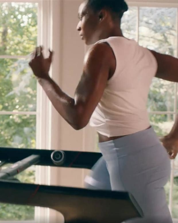 Peloton Slumps Despite Revenue Beat and Optimistic Forecast