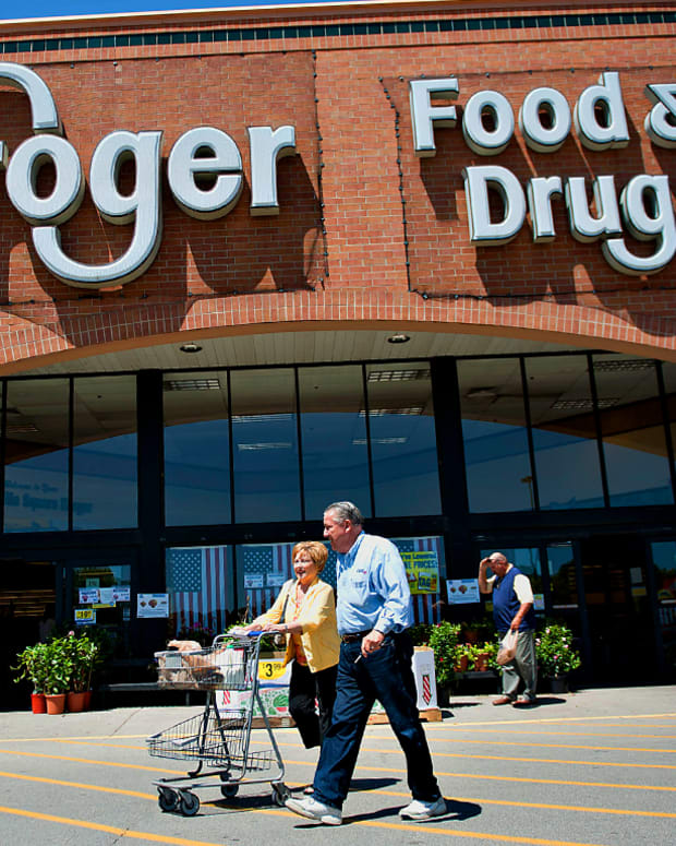 Kroger Rises Despite Third-Quarter Same-Store Sales Disappointment