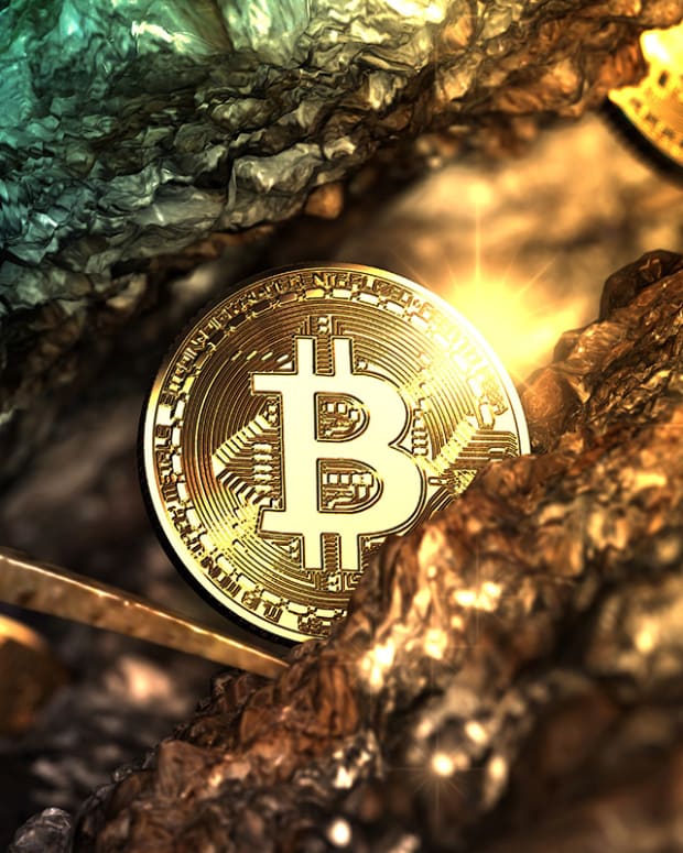 The Gold vs. Bitcoin Debate Is Only Getting Started and It's Getting Ugly