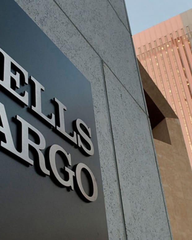 Wells Fargo Will Lead off Bank Earnings as Analysts Get Bullish