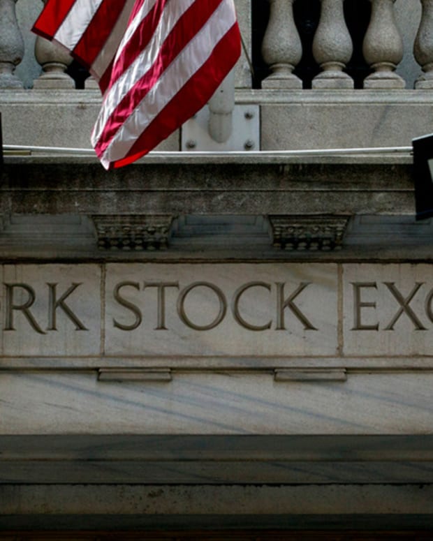 Wells Fargo Sees Market Volatility Ahead