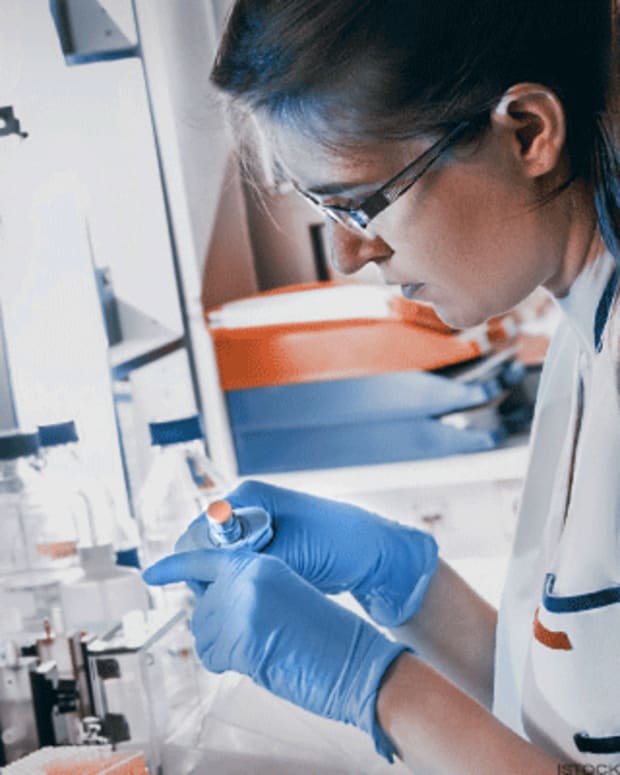 Biotech Movers: Lion Biotechnologies, XBiotech, Halozyme