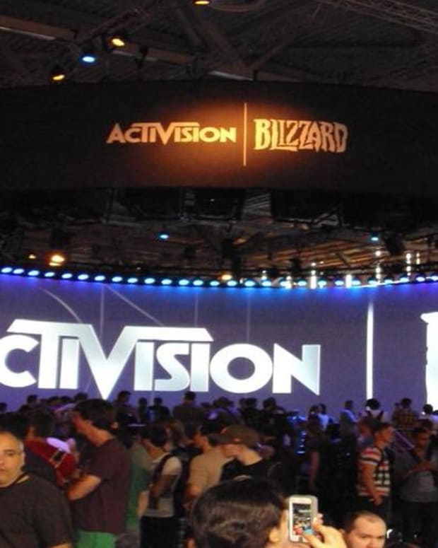 Activision Blizzard Top 2 Execs Sell Shares