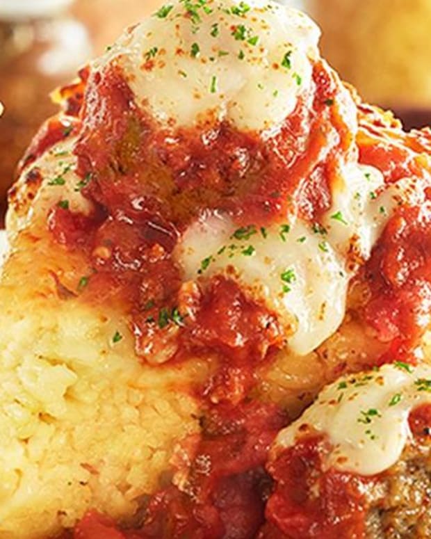 We Ate Olive Garden's New Spaghetti Pies and Now Get Darden's Revival