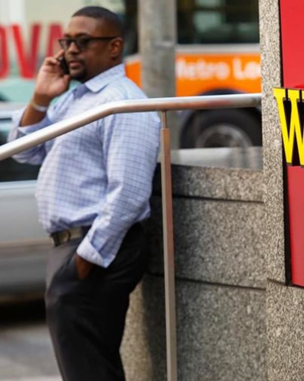 Wells Fargo Stock Moves Higher as John Stumpf Resigns as CEO