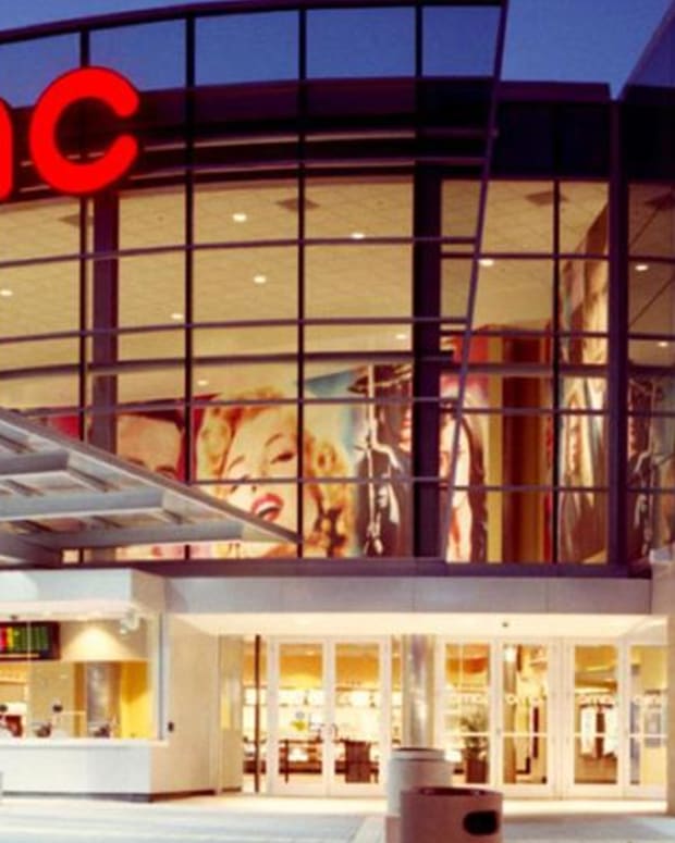 AMC Considers Raising Offer For Carmike Cinemas