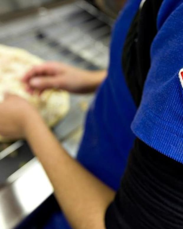 Jim Cramer on Domino's Pizza and Its Tech Strength