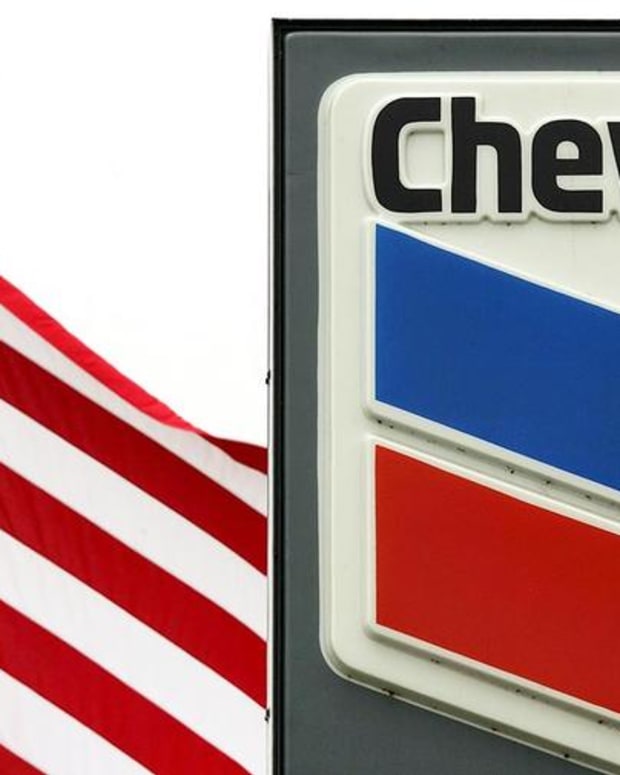 Jim Cramer Gives His Dog Bug a Last Name: Chevron