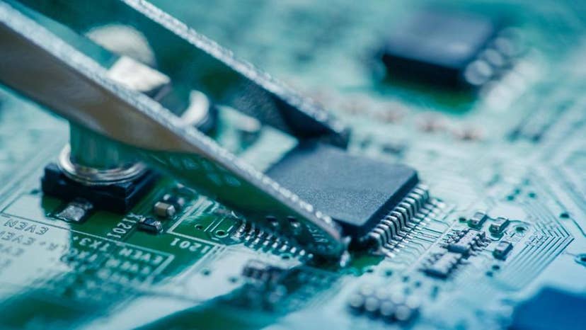 Jim Cramer: Xilinx Is Driving Down the Semiconductors Today