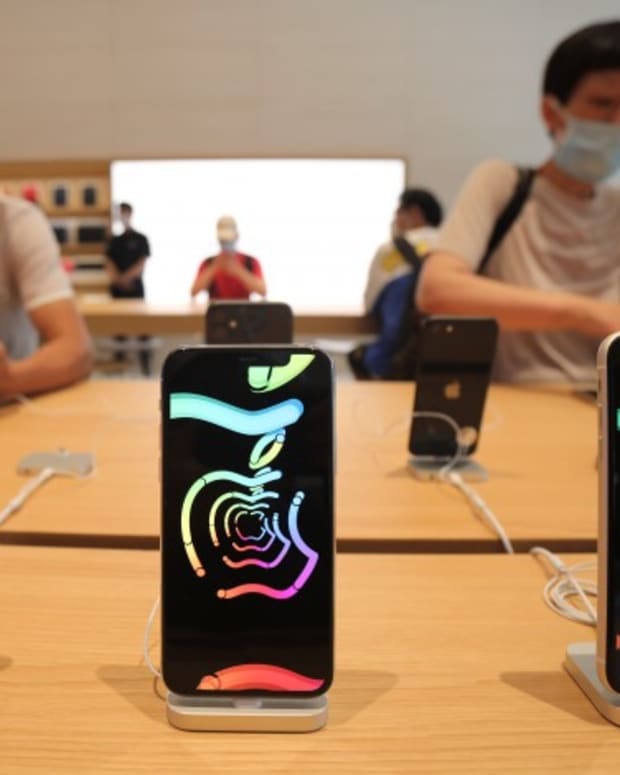 Apple's China IPhone Sales Surge Amid Price Cuts And Gradual Consumer Recovery