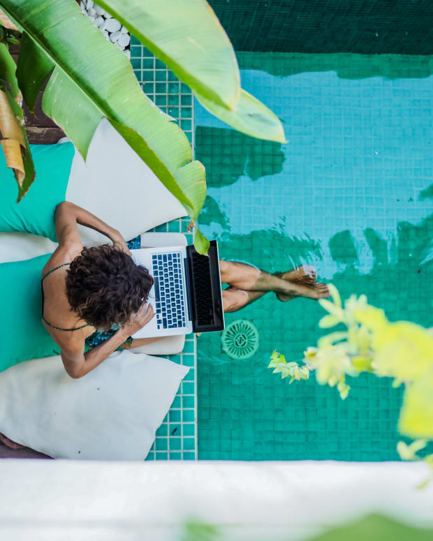 dig nomad remote work travel sh