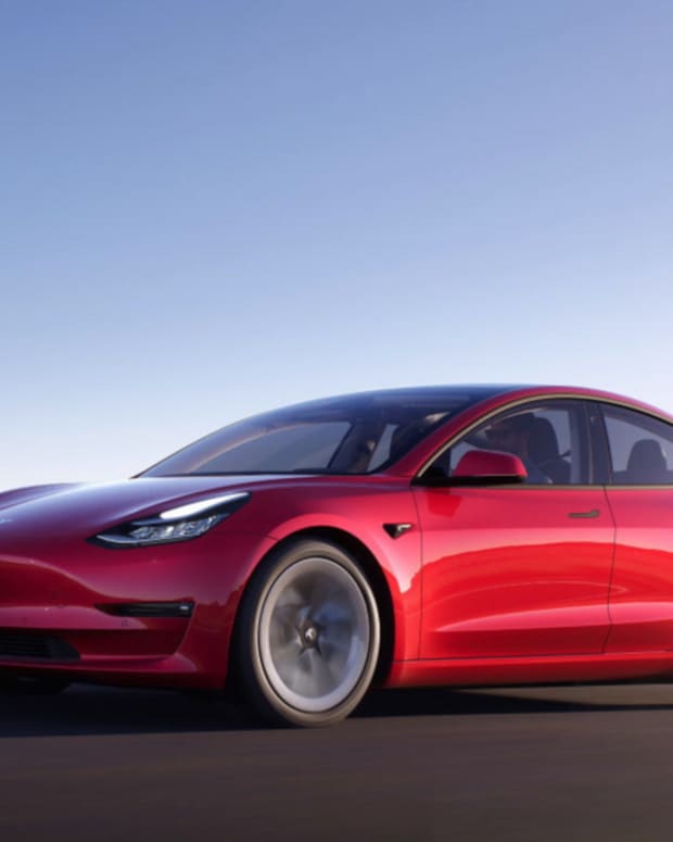  New Model 3 Battery? + TSLA Stock, Waymo Throws Shade at Tesla copy