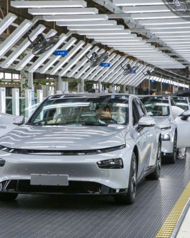 China Electric Cars: Tesla's Missed Target Draws Investors To Home-grown EV Makers NIO, Xpeng And LiAuto In Search Of Value