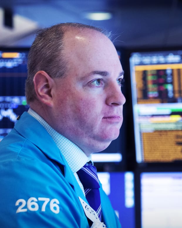 Trader New York Stock Exchange Lead