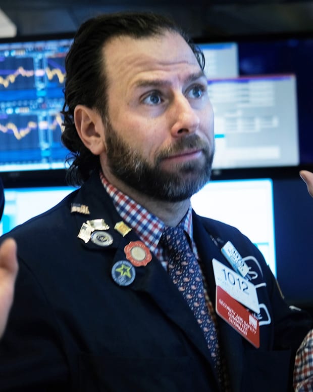 Trader New York Stock Exchange Lead