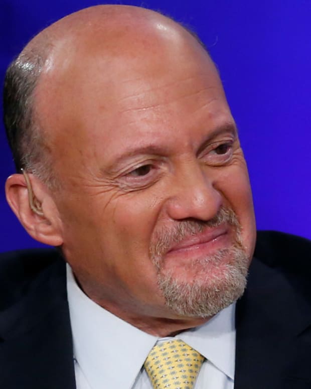 Jim Cramer: There Is No Ceiling On Tesla Stock - StreetLightning Provides Breaking News For