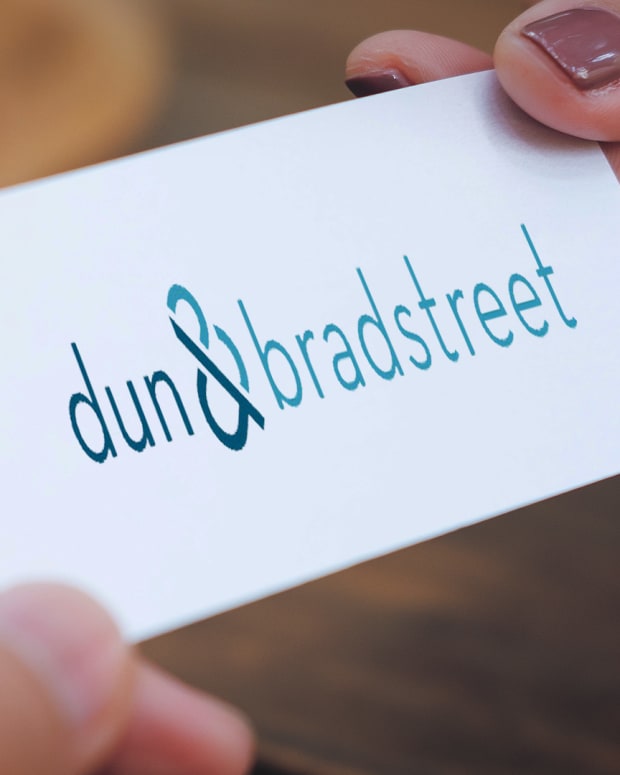 Dun & Bradstreet Lead