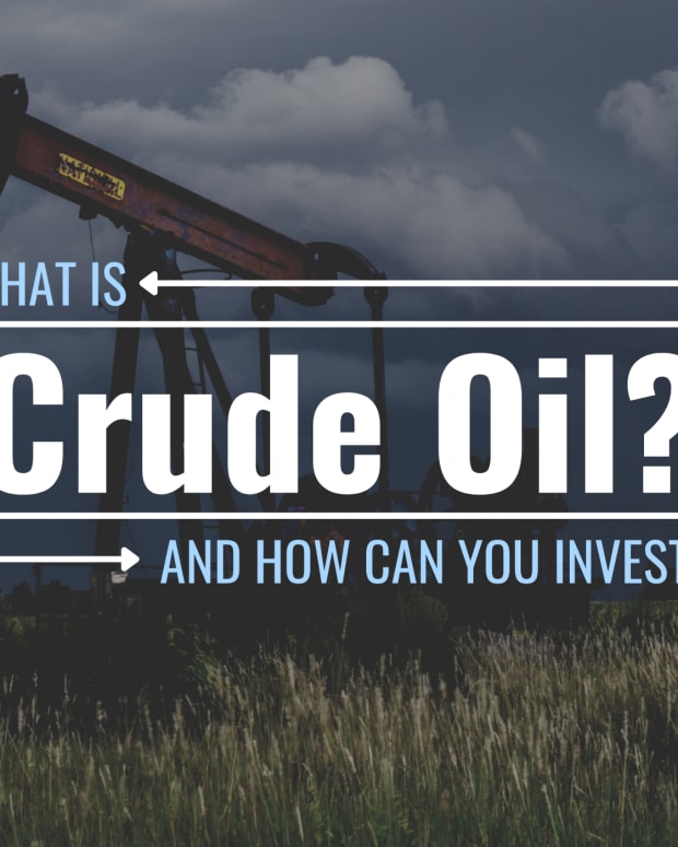 Darkened photo of an oil rig with text overlay that reads "What Is Crude Oil and How Can You Invest?"