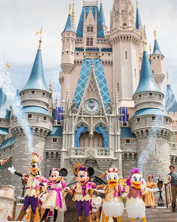 Mickey's Royal Friendship Faire Lead JS