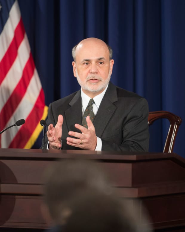 Bernanke_Briefing_2013_(9088486134)_(cropped)