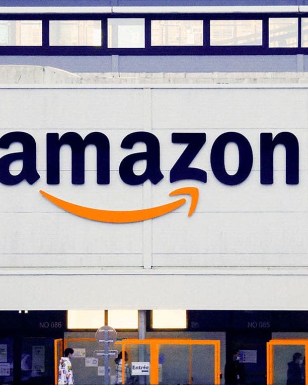 amazon-retail-store