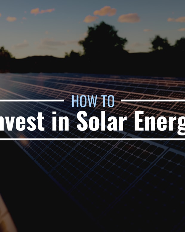 Photo of solar panels with text overlay that reads "How to Invest in Solar Energy."