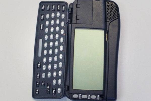 The Evolution of the Smartphone, From IBM's Simon to Samsung's Galaxy ...