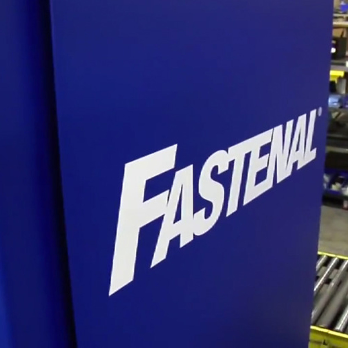 Fastenal Falls Despite Mostly In-Line Q3 Results - TheStreet, image size:1200x1200