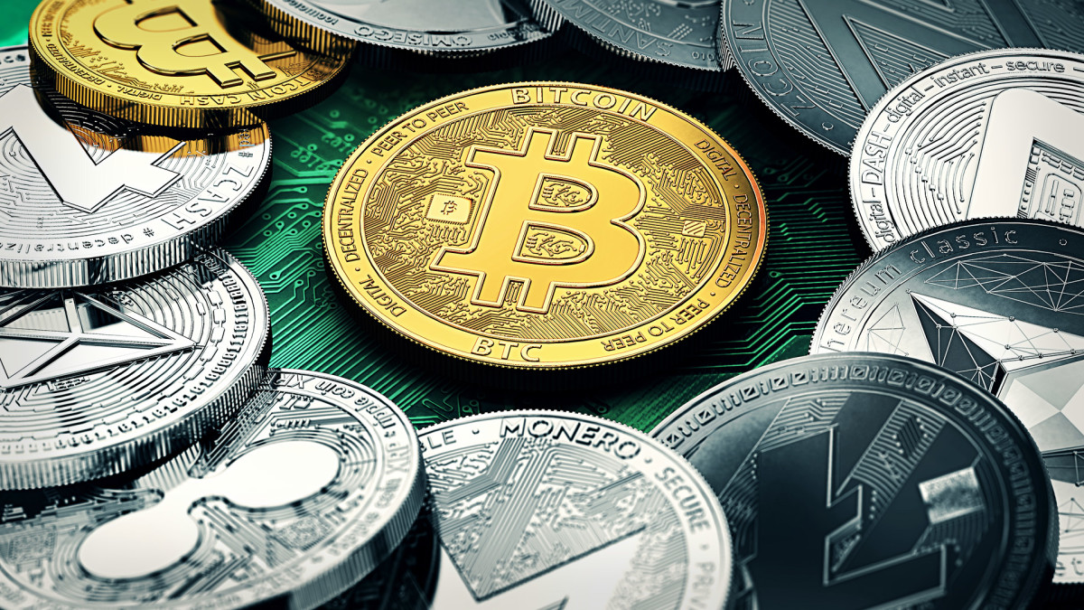 Money Managers Think Cryptocurrencies Are Due For A Correction Next Year -  TheStreet