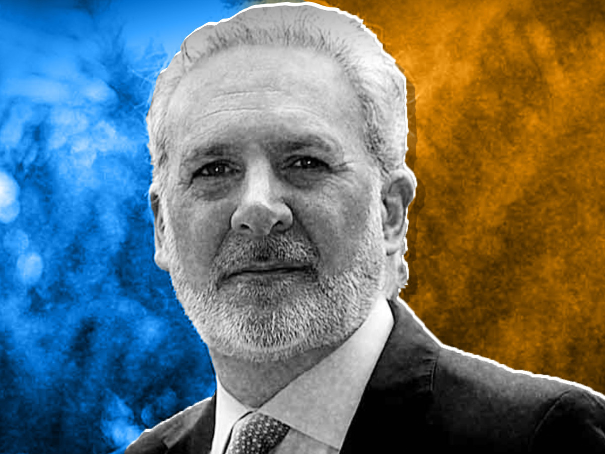 Bitcoin Expert Peter Schiff Has Bad News For Crypto Enthusiasts - TheStreet