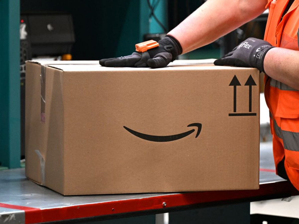 Amazon quietly plans to offer customers a convenient new service - TheStreet