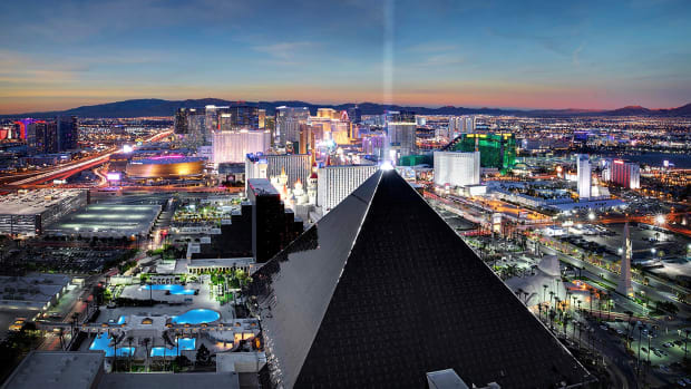 Iconic Las Vegas Strip casino faces implosion and demolition - TheStreet