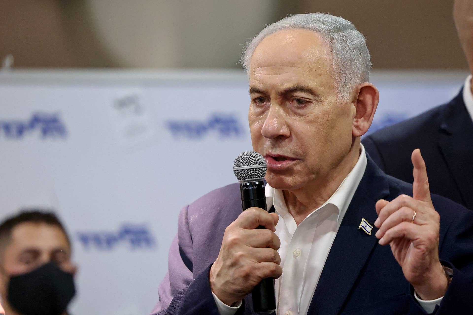 Netanyahu's warns U.S military aid could end, eyes new plan