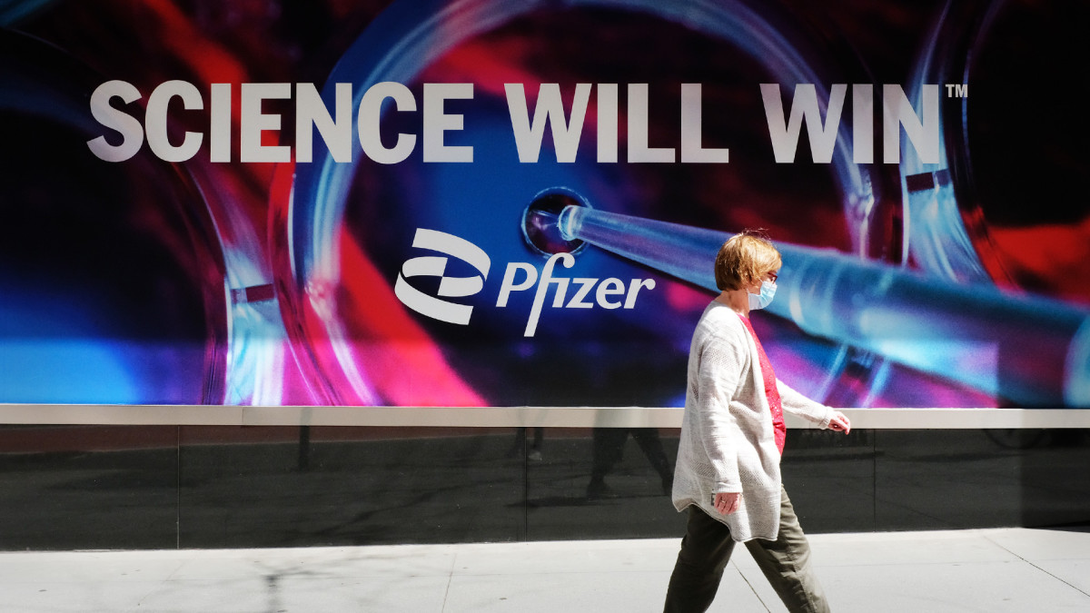 Pfizer surprises with Q4 profit as primary-care sales offset covid slump