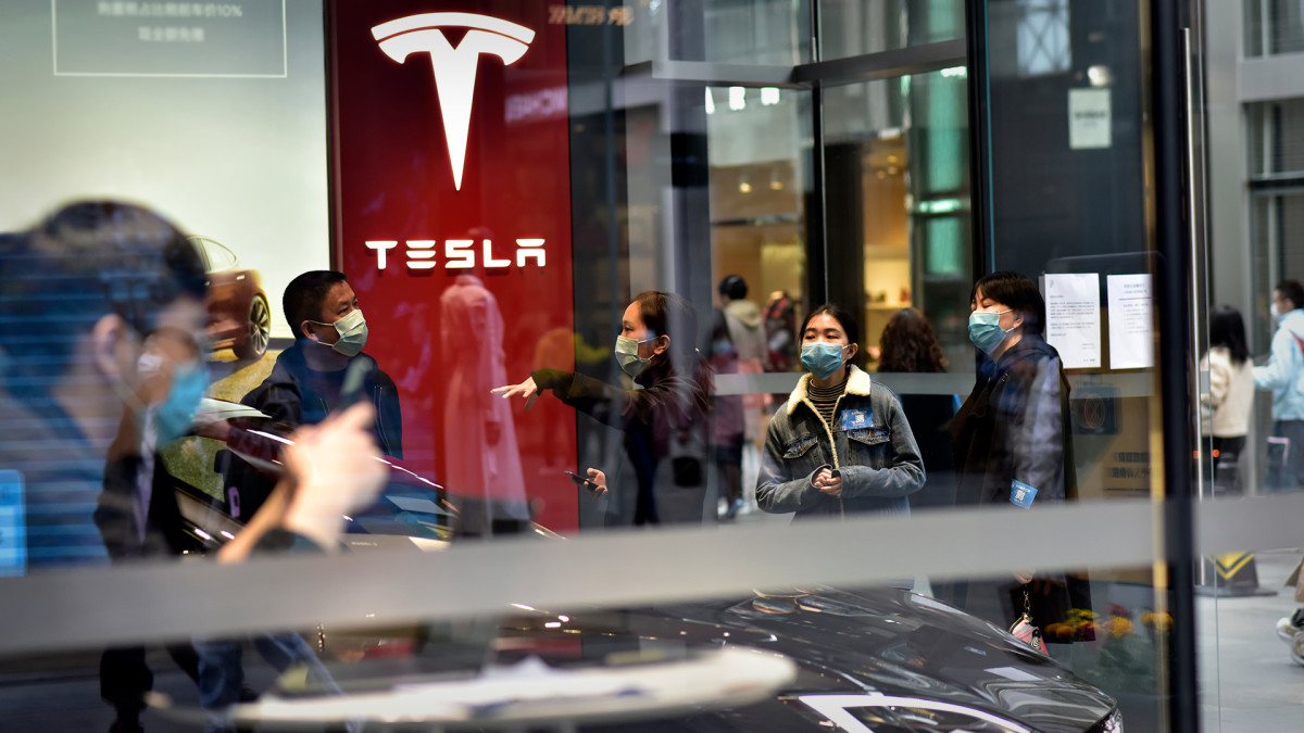 Tesla slumps as Red Sea attacks force suspension at Berlin factory