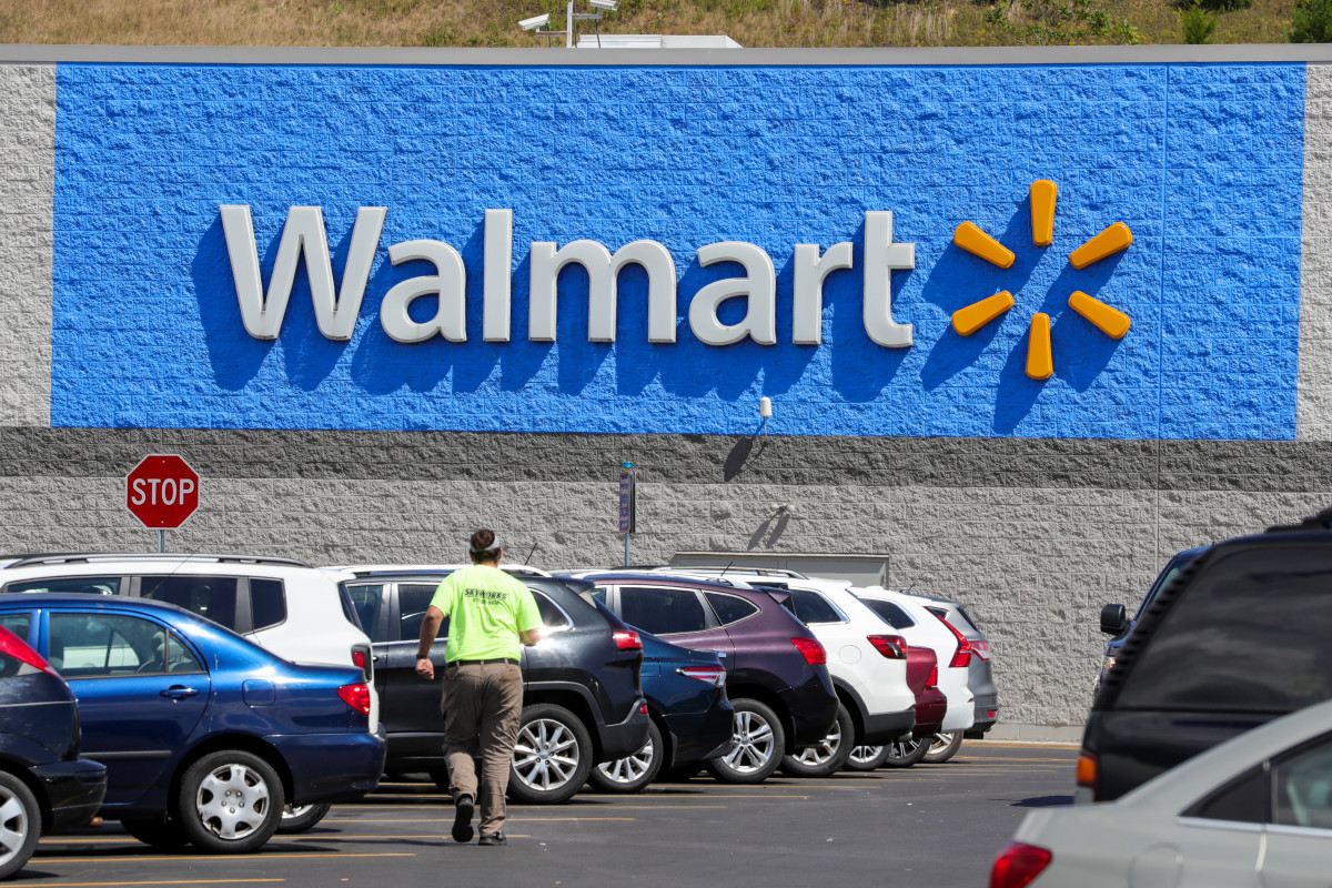 Analysts check out Walmart stock price targets after earnings