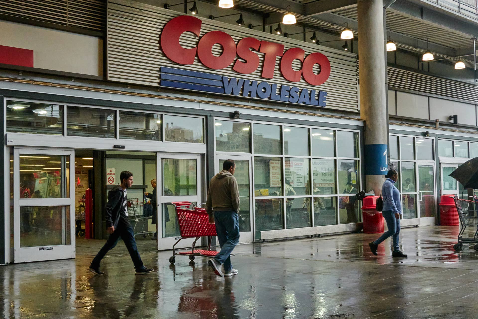Costco announces new extended hours for its gas stations. | Business