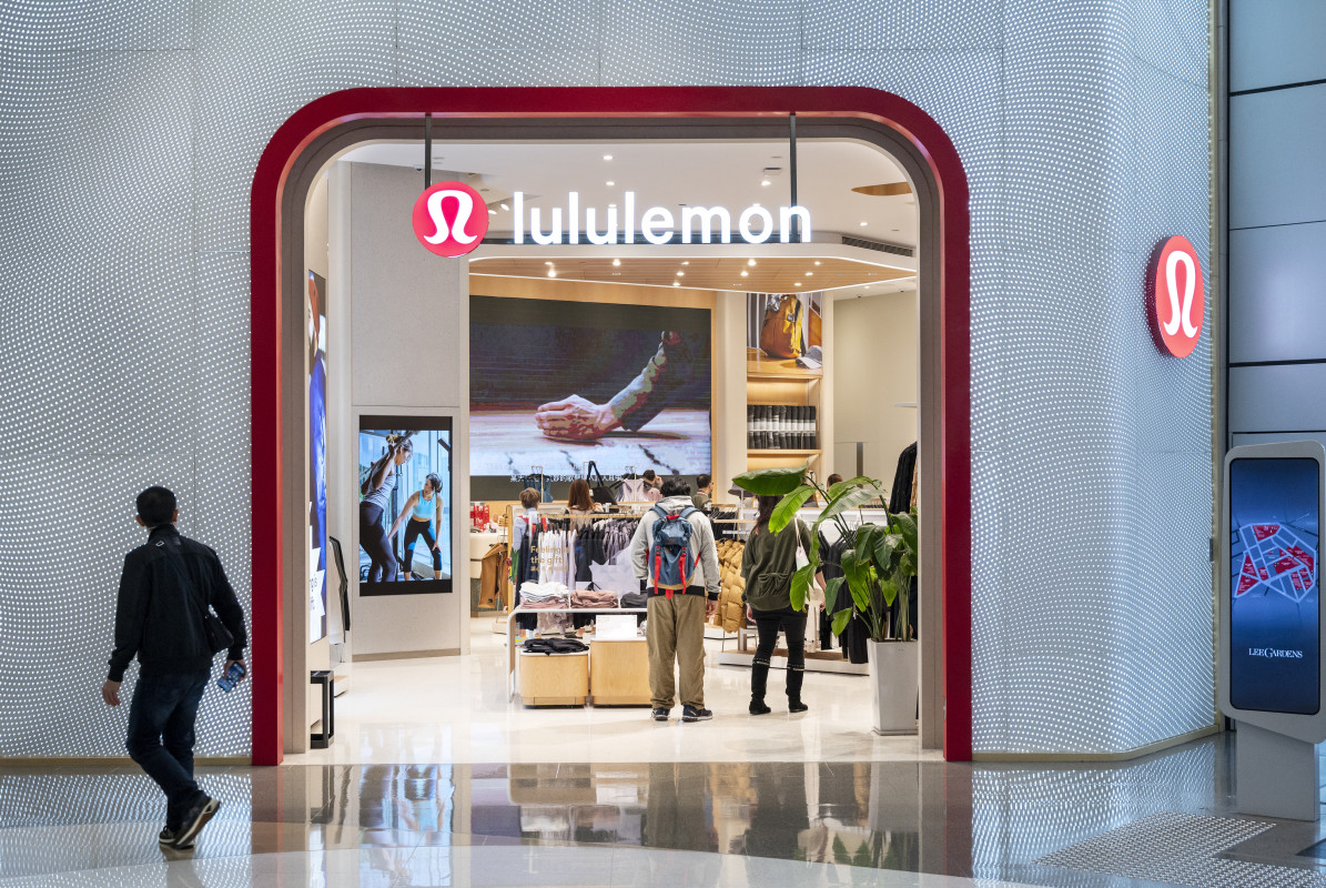 Did Lululemon Buy Peloton? Let's Unravel the Mystery - Playbite