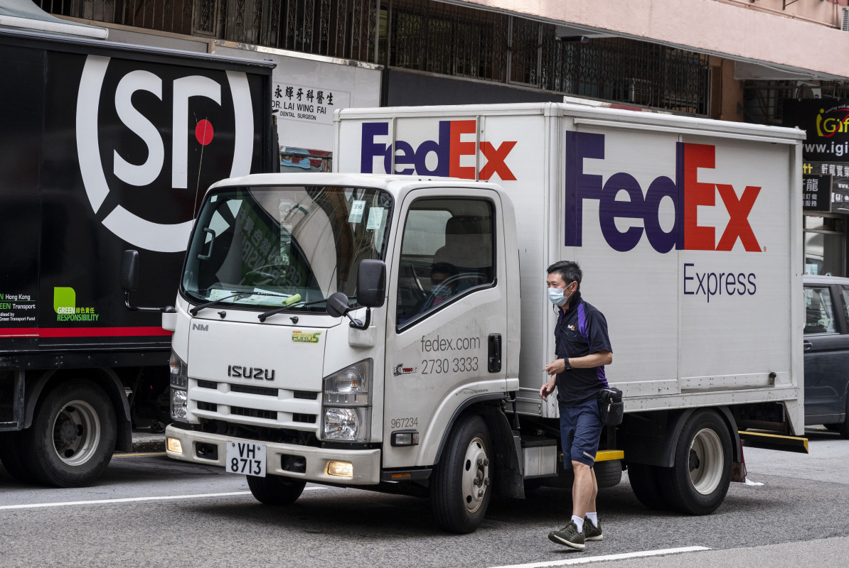 FedEx tumbles after slashing full-year sales forecast in ‘volatile’ economy