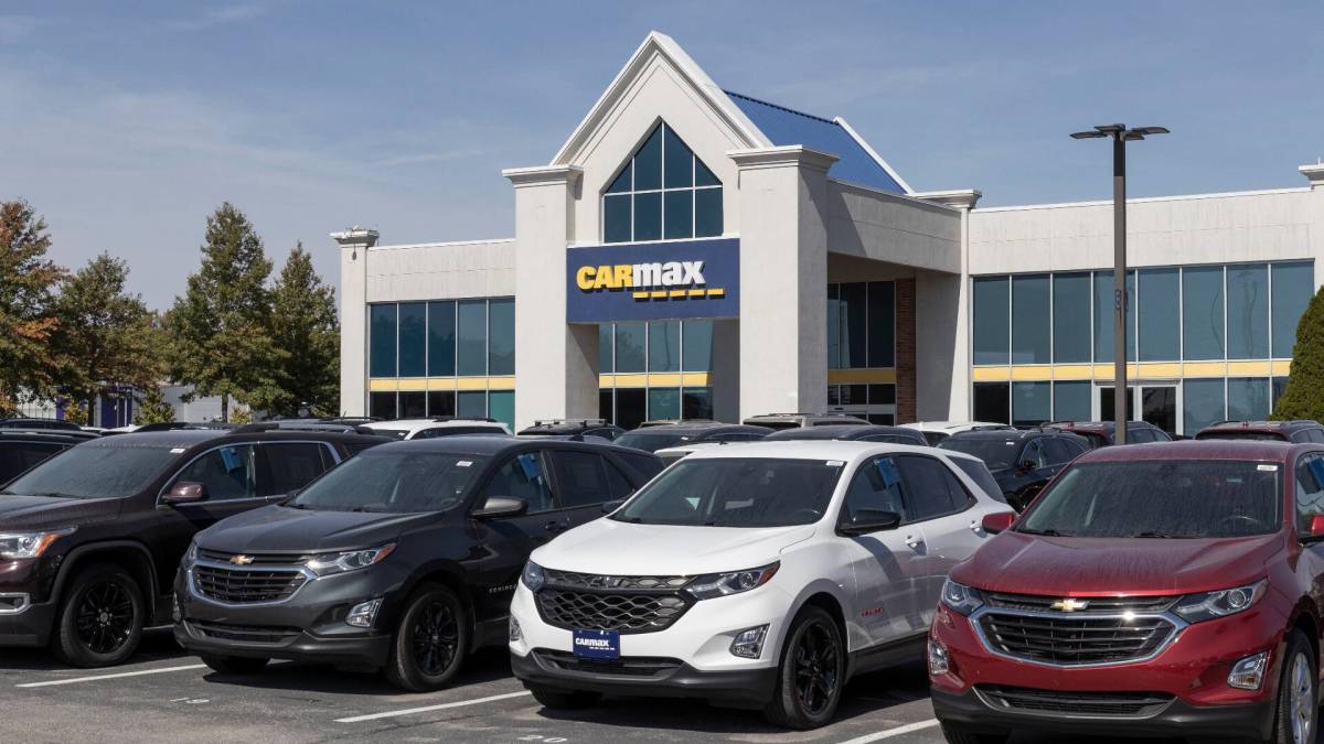 CarMax doubles Q3 profit even as cars are a tough sell; Wall Street’s happy