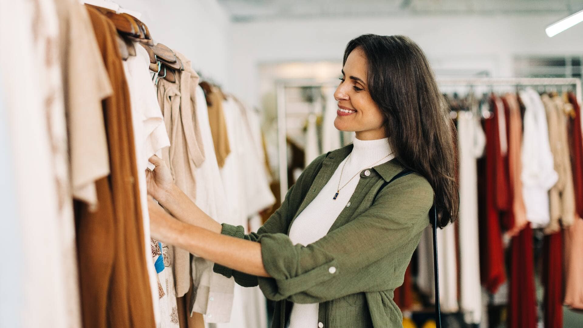 Popular fashion retail chain files Chapter 11 bankruptcy